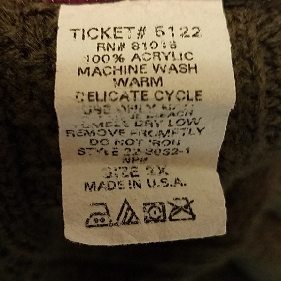 Rose Sweater - Picture 5 of 5